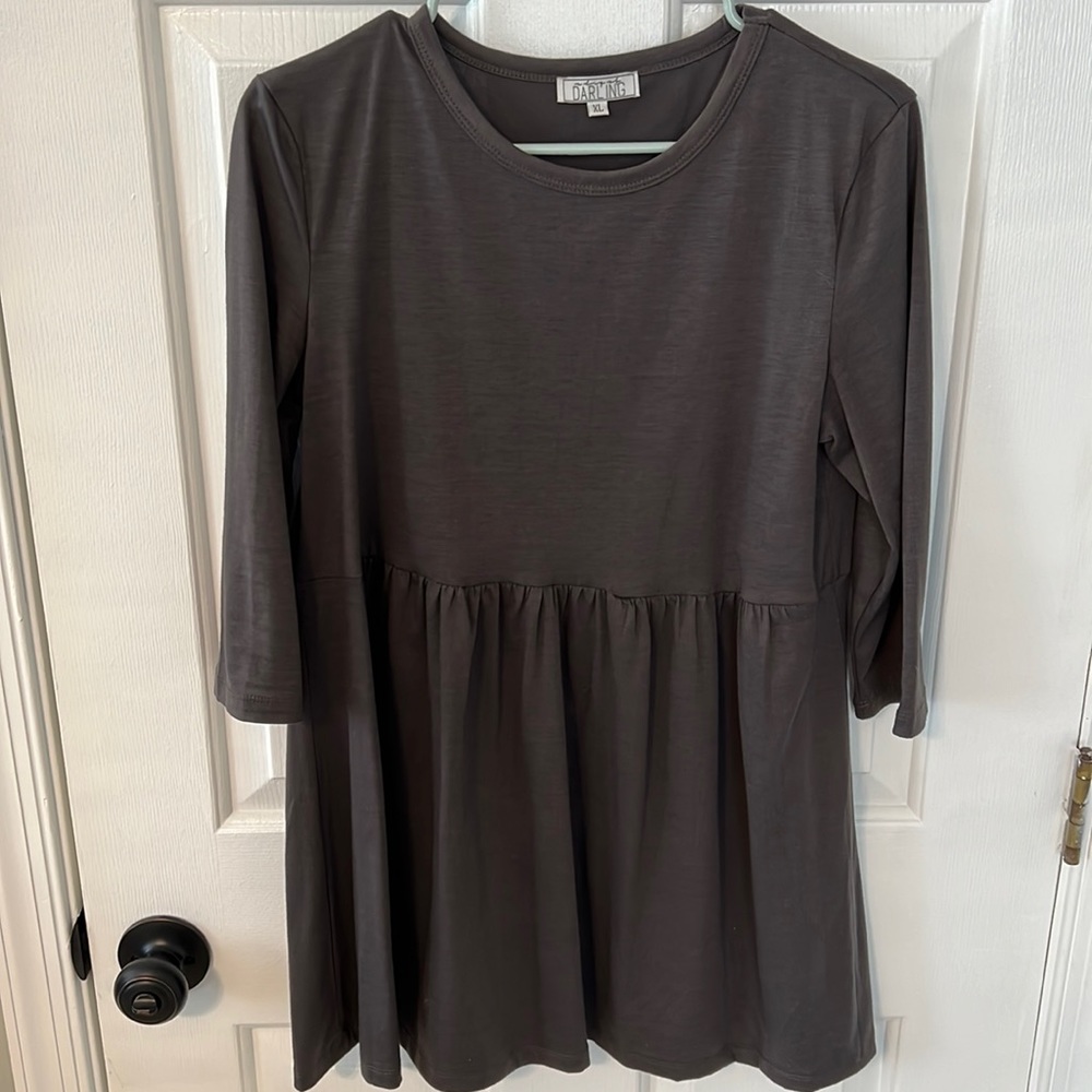 A Dip of Darling (XL) quarter sleeve peplum top